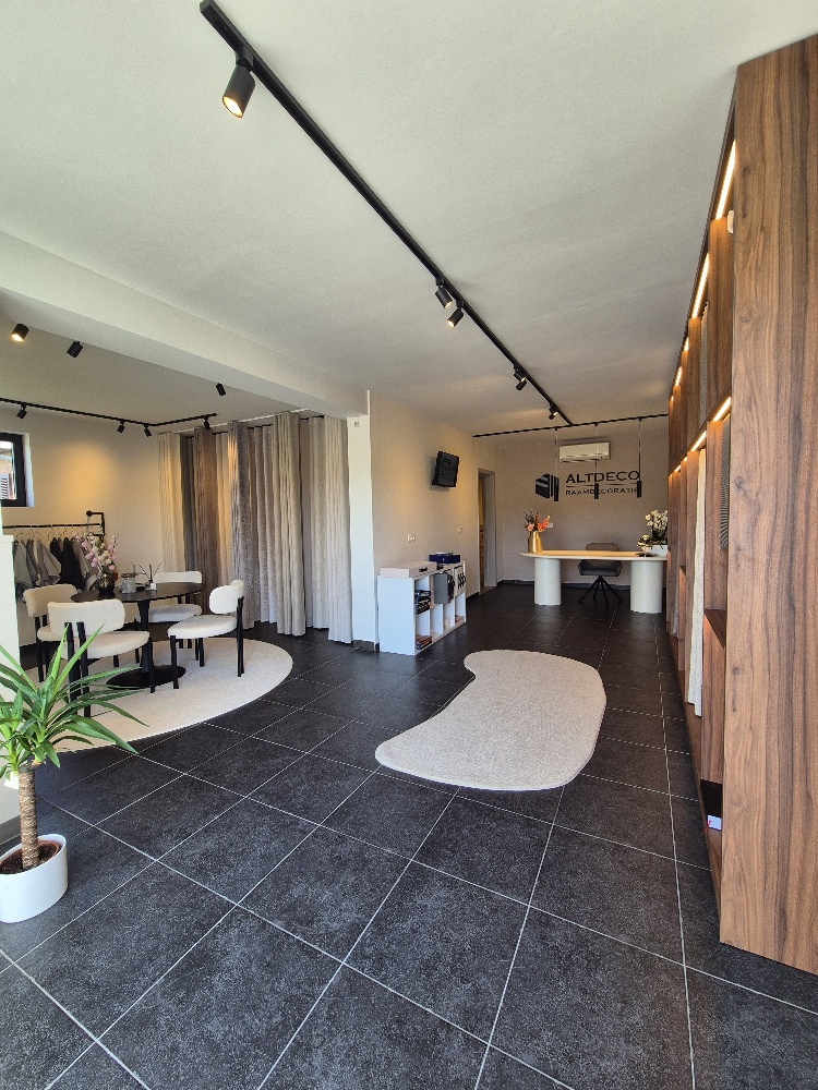Overzicht van de Altdeco showroom